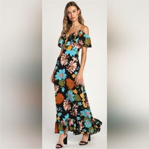 Lulu's Vibrant Floral Maxi Dress